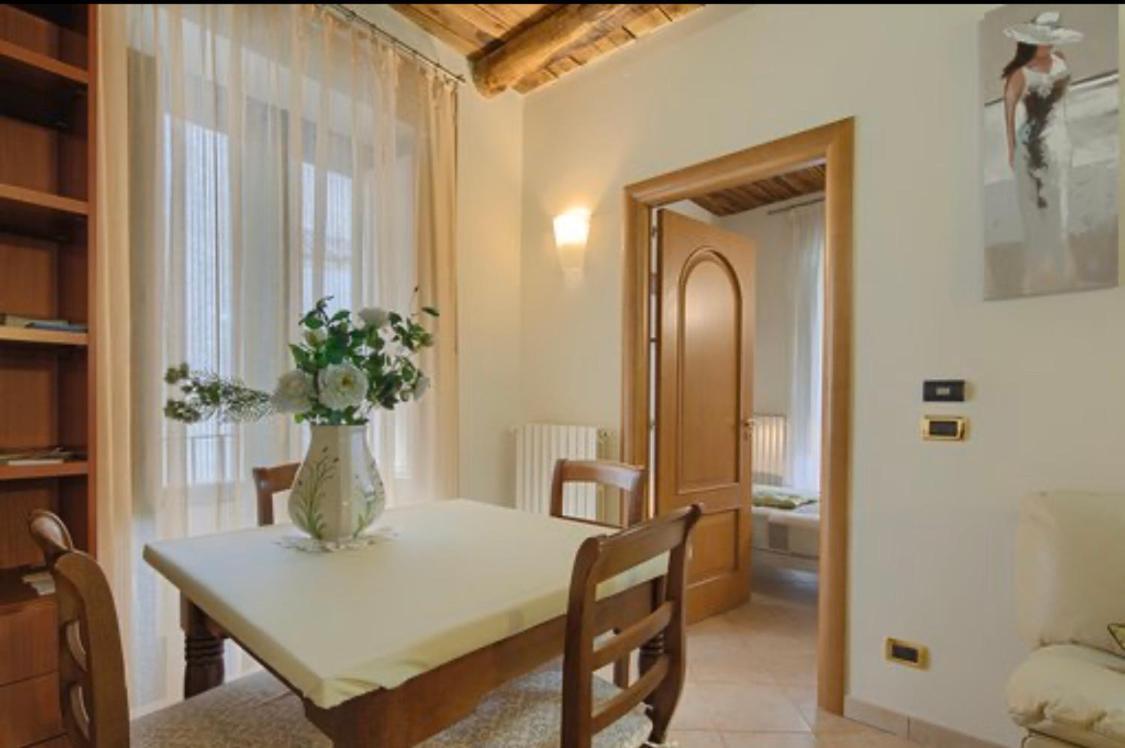 Le 8 Campane 2 Villa ซาแลร์โน ภายนอก รูปภาพ