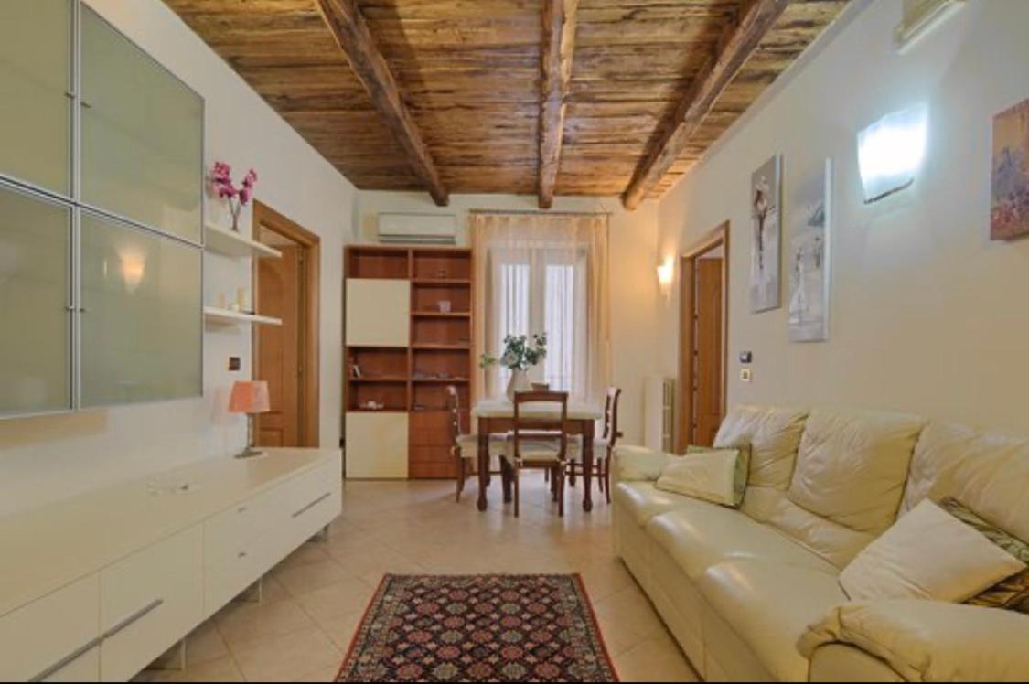 Le 8 Campane 2 Villa ซาแลร์โน ภายนอก รูปภาพ